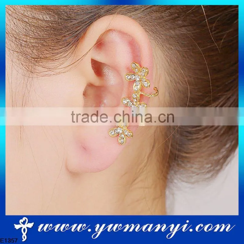 Flower Shape Rhinestone Cuff Clip Golden Ear Clip Fashion Jewelry E1357