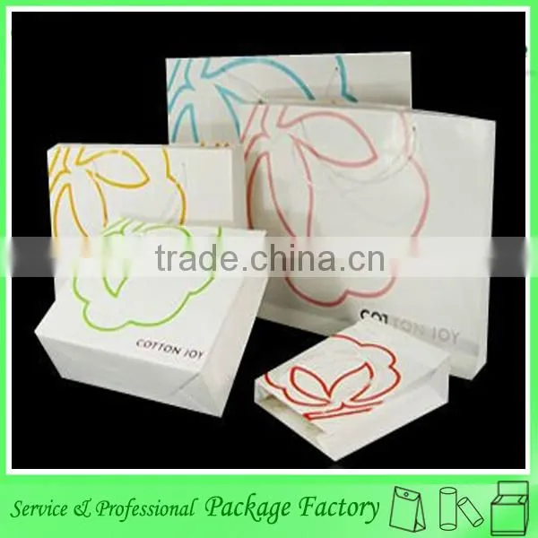 Printing paper shopping bag for clothes with ribbon