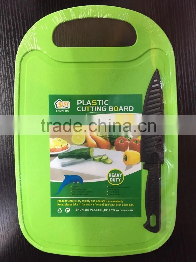 Eco-Friendly Feature Cutting Board