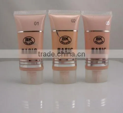 BK Deluxe Basic liquid make-up
