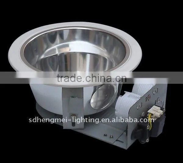 Simple transverse plug-in down light