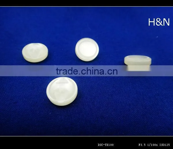 16L pearl effect no hole resin button