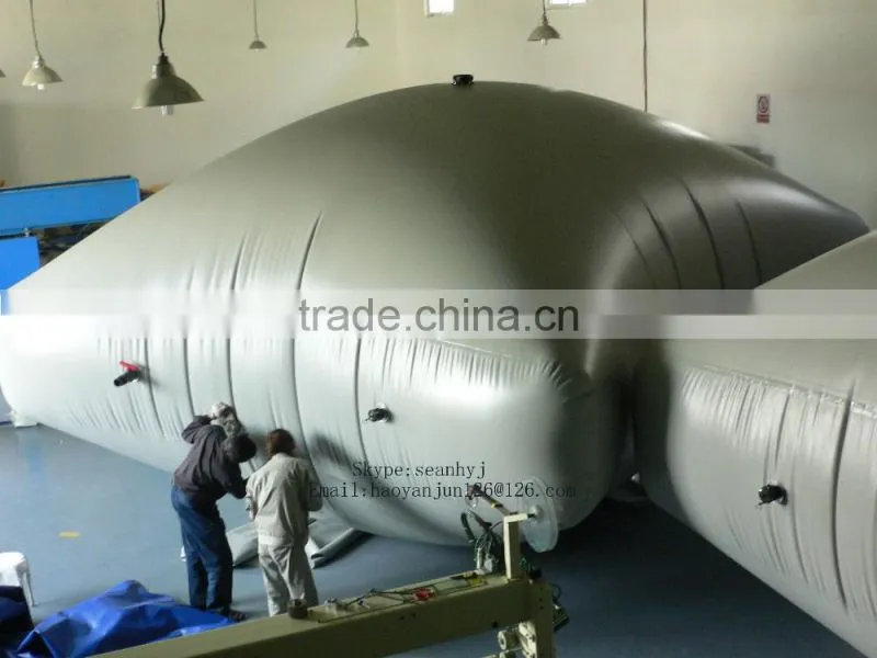 Collapsible air bladder/tank for truck base or platform