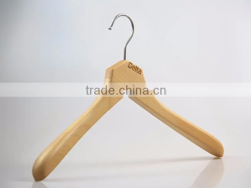 2016 new product natural wooden clothes hanger with trousers hanger