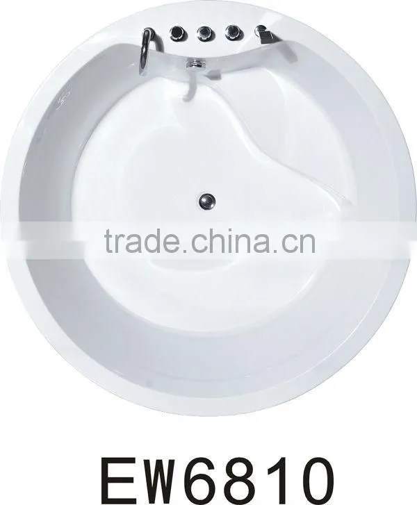 Round Bathtub with Seat