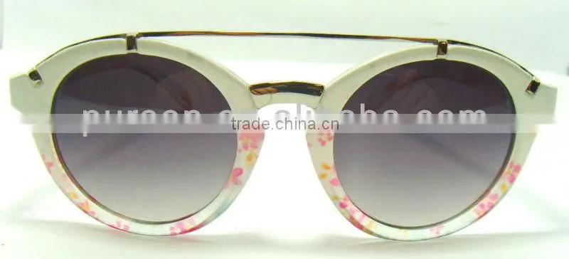2013 New Fashion Plastic Sunglasses