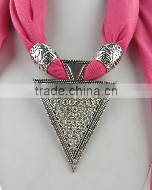 2015 Lovely new arrival hot selling ladies' scarf brand big cotton lady scarf Full diamond triangle alloy pendant jewelry scarf