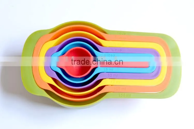 high quality plastic measuring scoops in colors
