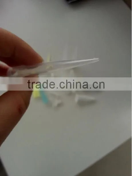 Disposable laboratory plastic mini micro pipette tip