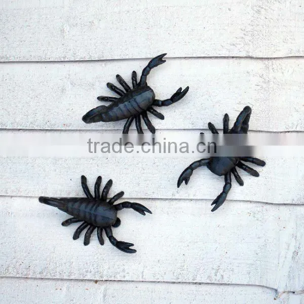 Metal animal garden ornament