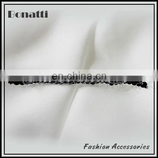 Custom beaded trimming for garment accessories