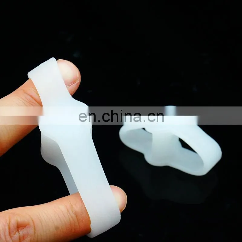 Toe Separators and Spreaders for Relieving Pain Associated with Bunions, Overlapping Toes, and Toe Drift #WH-0288