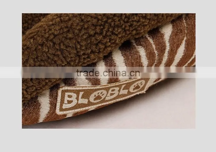 2016 new style hot sale dog bunk bed giant croc shoe shape pet bed