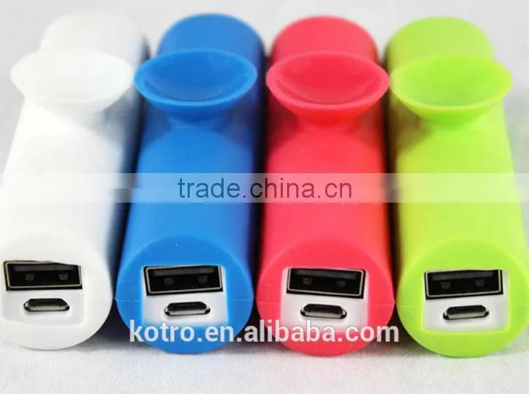 Mini 2 in 1 Silicone 18650 li ion battery charger holder 2000mah 2200mAh 2600mah suction cup external power bank charger