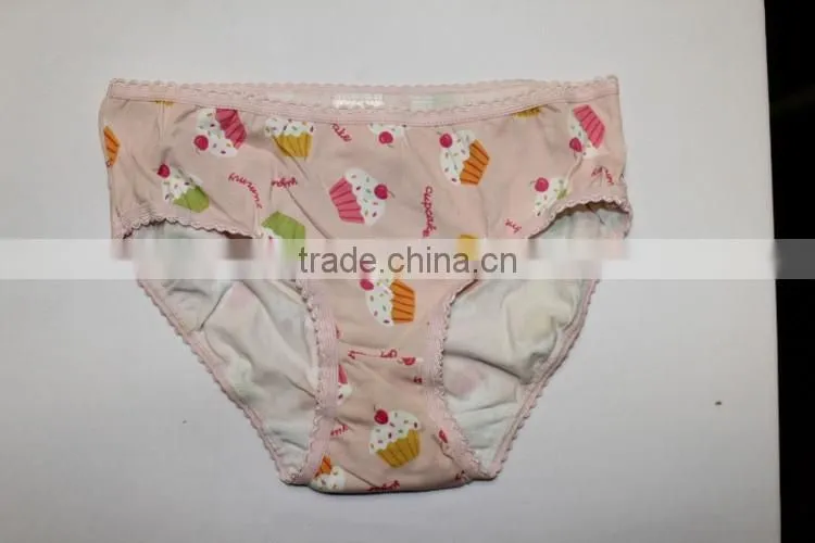 Factory Design Available 0-3 Year-old Softexible OEM Knitted Silk Underwear Kids