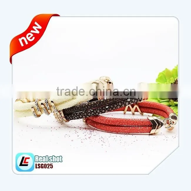 Women best gift red genuine leather stingray bracelet with rose gold clasp hot sale