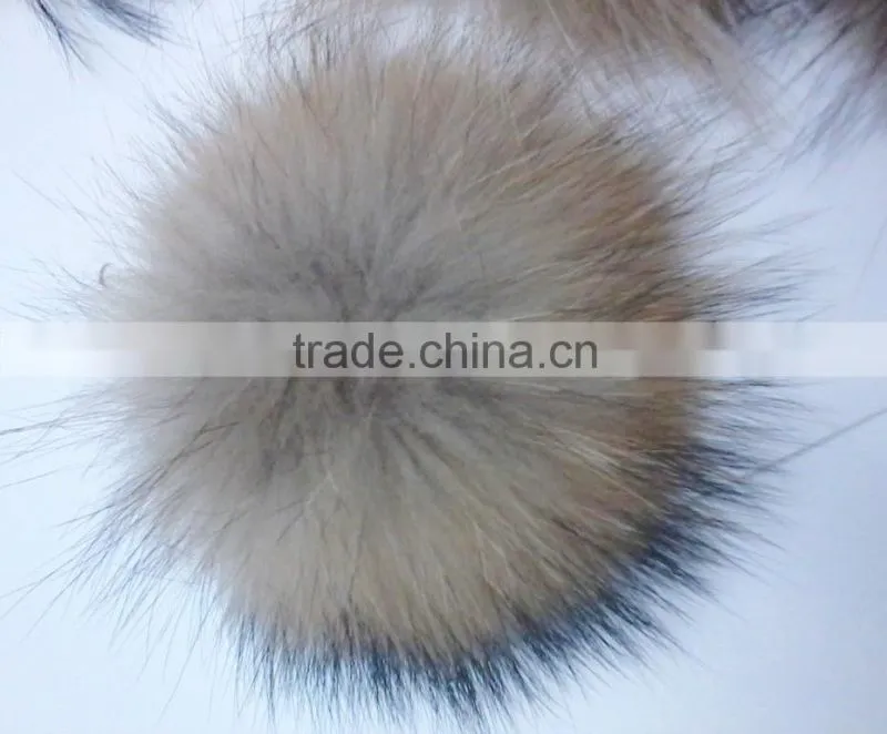 factory price real raccoon fur pompoms