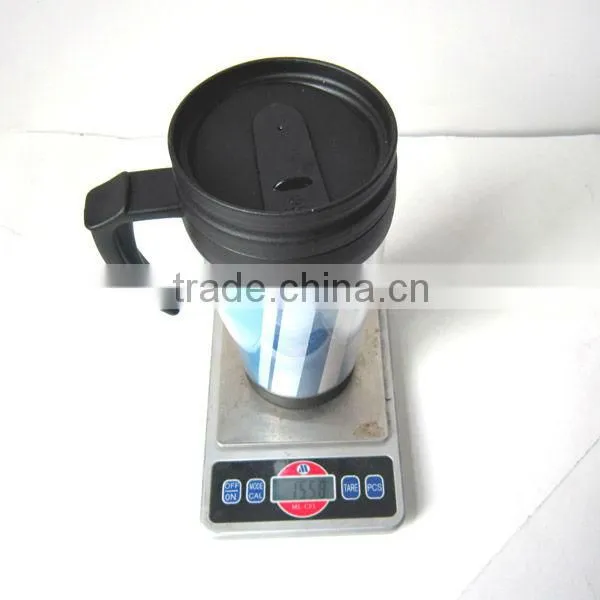Paper cup with plastic