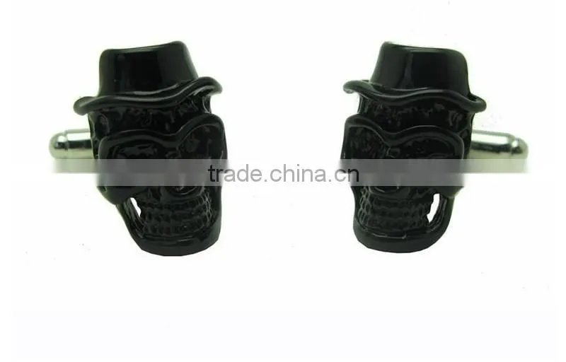 Novelty jewelry charms black skull cufflinks for men's gift