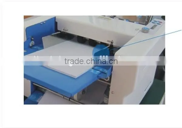 CE Certification 4 Plates A3 Size Sheet Folding Machine