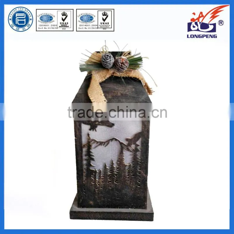 2015 Best Seller European Style Wooden LED Lighted Decrative Lantern for Holiday Decoration