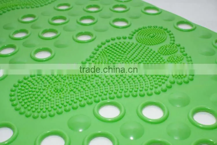 Non toxic crazy selling pvc anti slip half moon bath mat