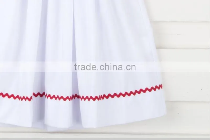 2017 White Summer baby short sleeve Stars and Stripes smocked Dress children frocks designs for kids clothing