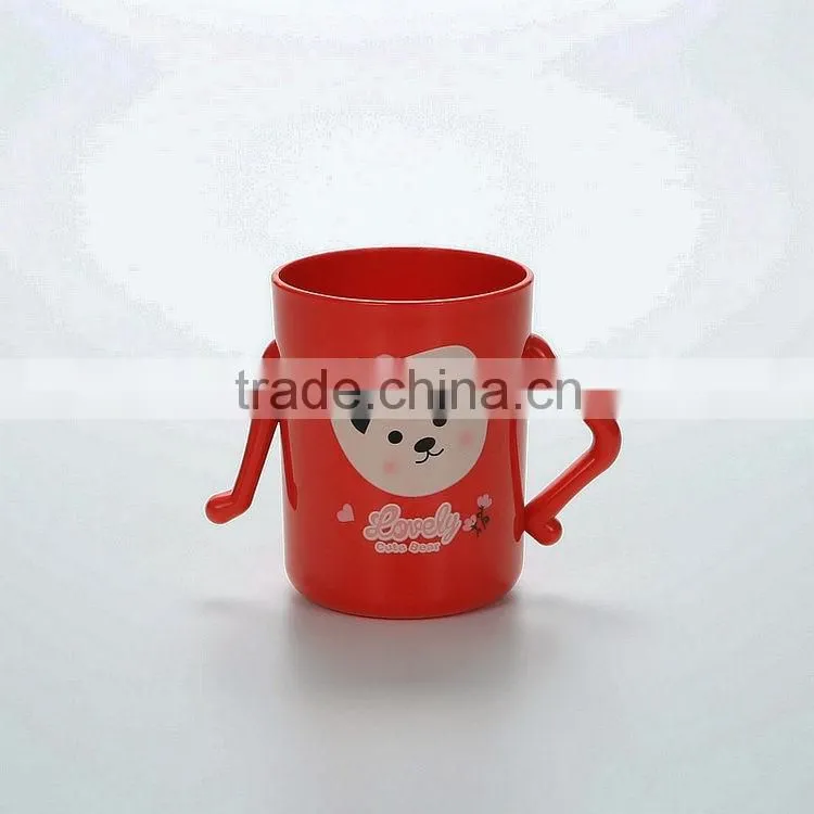 Reusable Hot Sell Cartoon Red Plastic Cups with lid and handle