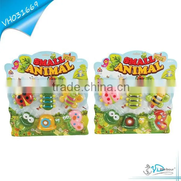 Vinyl Water Spraying Boat Ship Bath Toy Sets for Baby