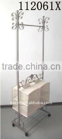112061X-Metal garment rack