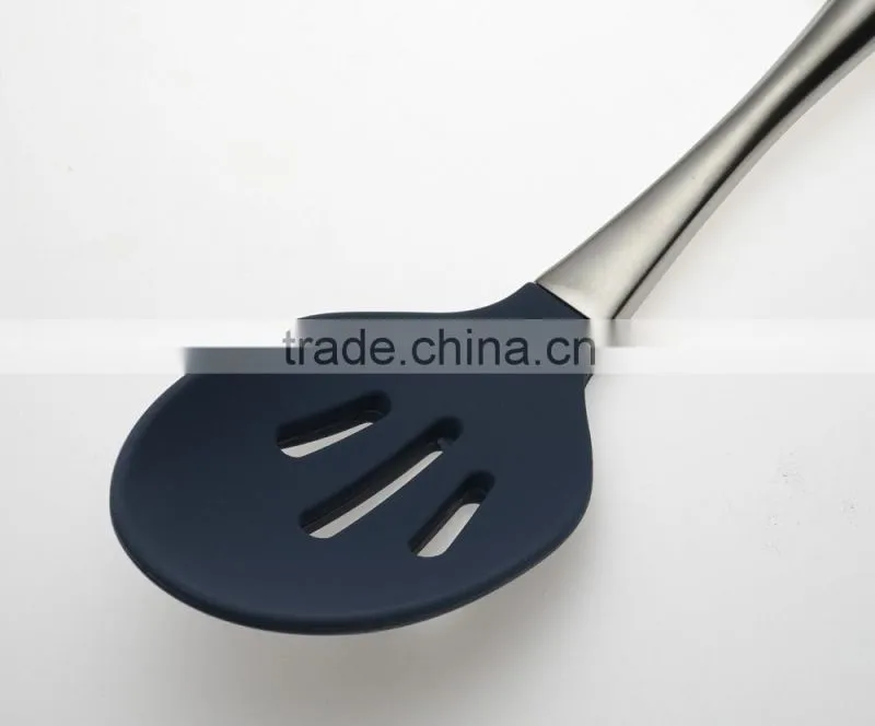 FDA LFGB High end hollow handle kitchenware series silicone slotted spoon