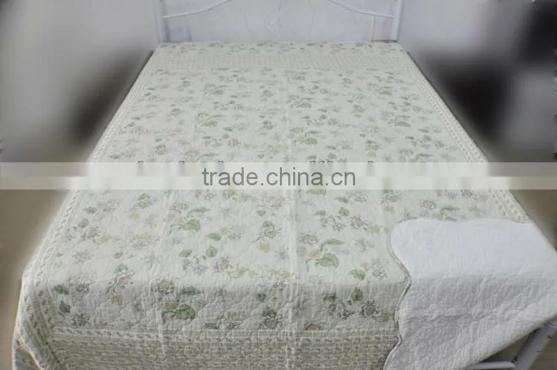 Elegant microfiber printed bedding set /bedspread set