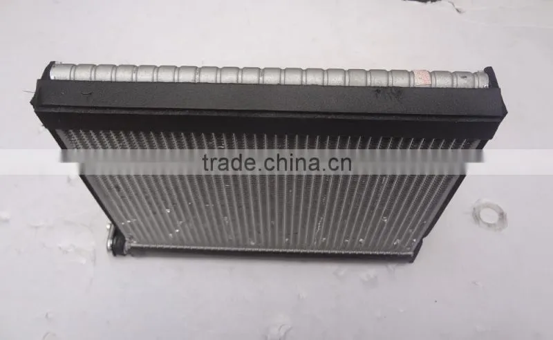 High Quality Mitsubishi L200 Evaporator