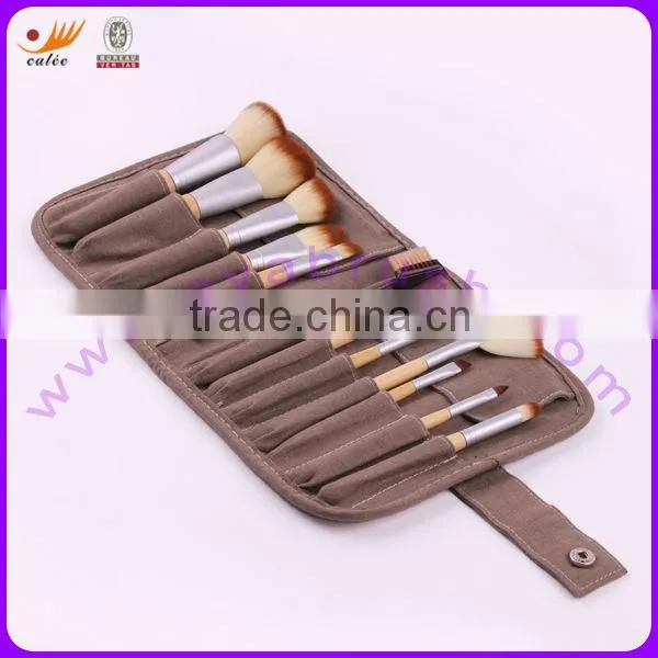 12 Pcs Bamboo Handle Makeup Brush Set
