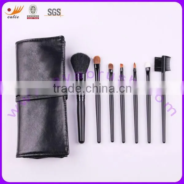 Seven-piece Travel Makeup Brushes, OEM Orders are Welcome, Made of Goat Hair
