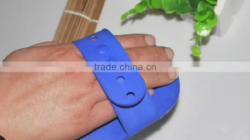 Rubber Pet Comb with Adjustable Belt