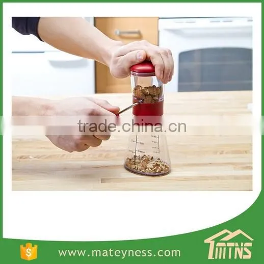 Professional Kitchen Hand Cranking Spice Grinder Bean Nut Chopper