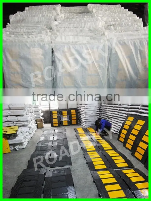 Removable Portable Speed Hump Road Sign For Sale