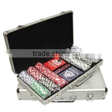 round corner 100pcs poker chip set aluminum case with 100 chips and cards