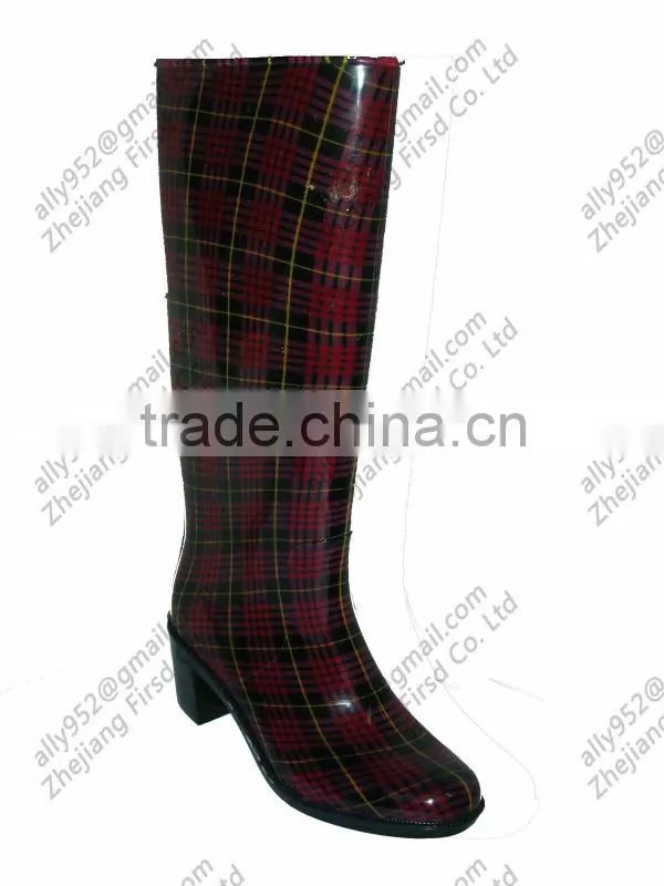 2013 latest women rain boots