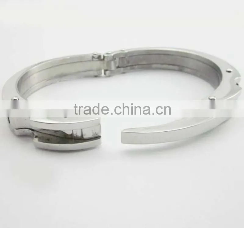 Fashion Carter Carbon Stainless Steel Men's Bracelet Bangle