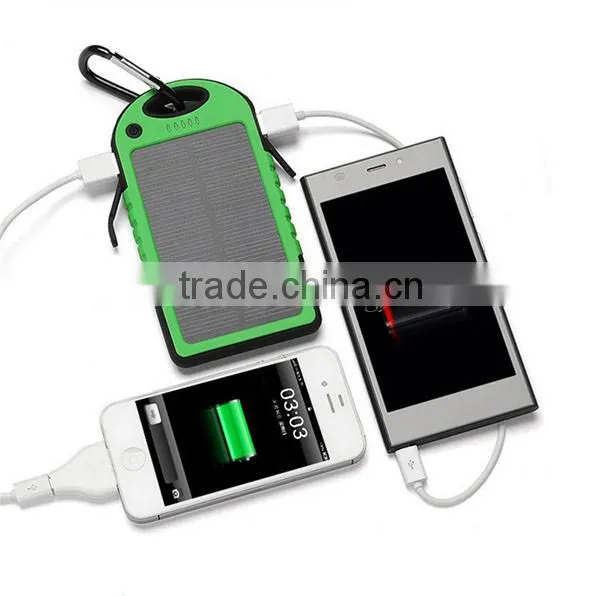 Dual USB Solor Charger 8000mAh Solar Power Bank Waterproof for iPhone for iPad for Android Phone