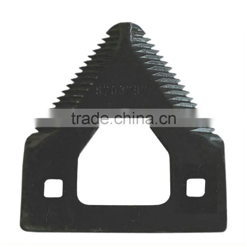 Professional cutting blades for agricultural machine