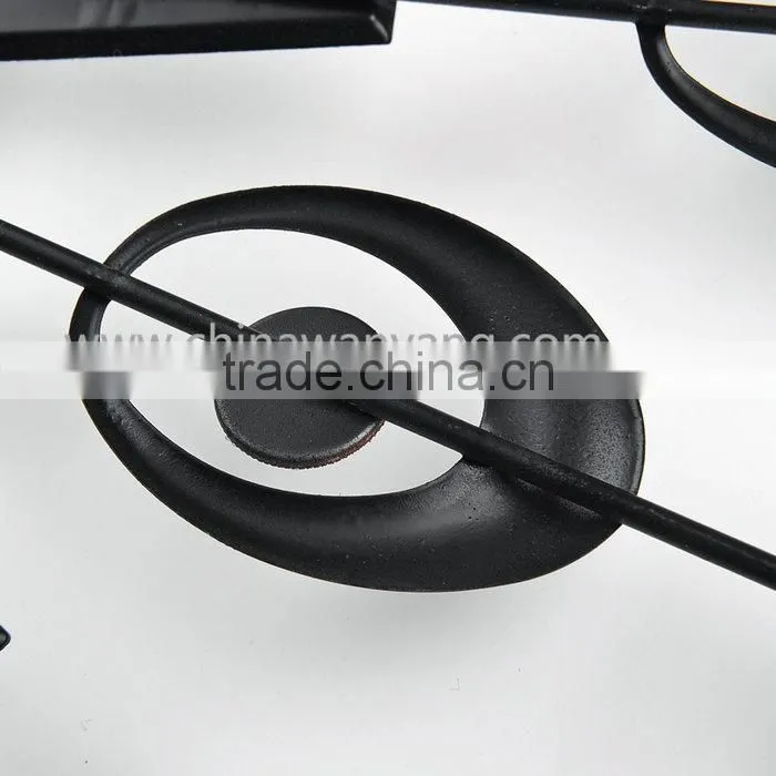 China Manufacturer Lower Price Cool Colored DIY Wall Clock