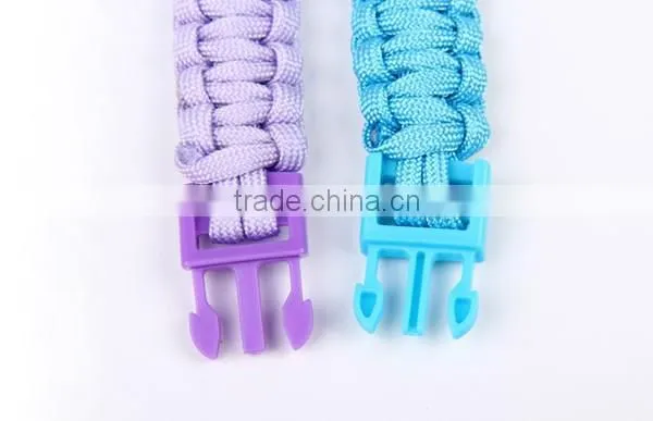 Cheap fashion paracord survival bracelet/survival bracelet adjustable buckles wholesale