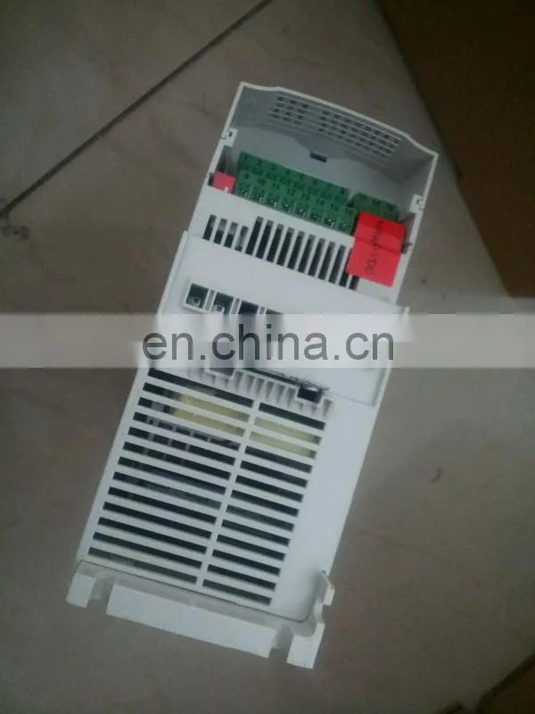 ABB ACS355-01E-02A4-2 0.37kw Inverter one phase AC200V~240 ABB Drives
