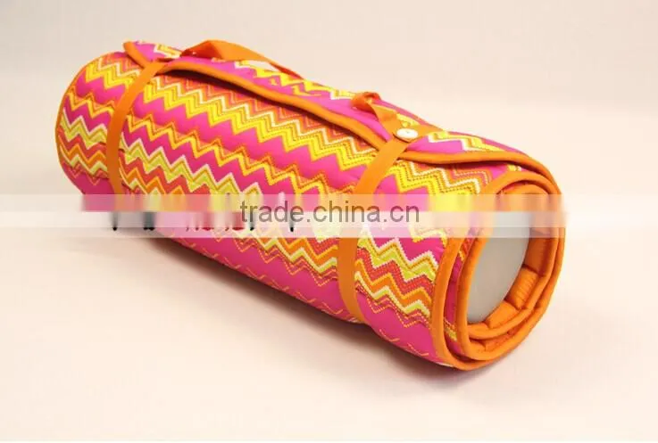 Multi-Function Waterproof Picnic Mat/Beach Mat