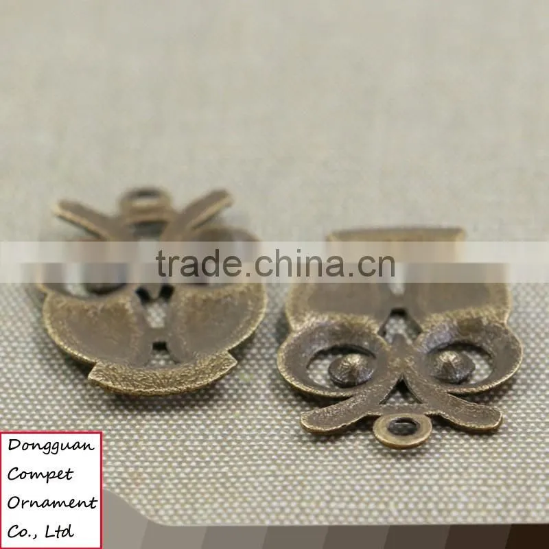 Wholesale hollow out diy jewelry large zinc alloy owl pendant