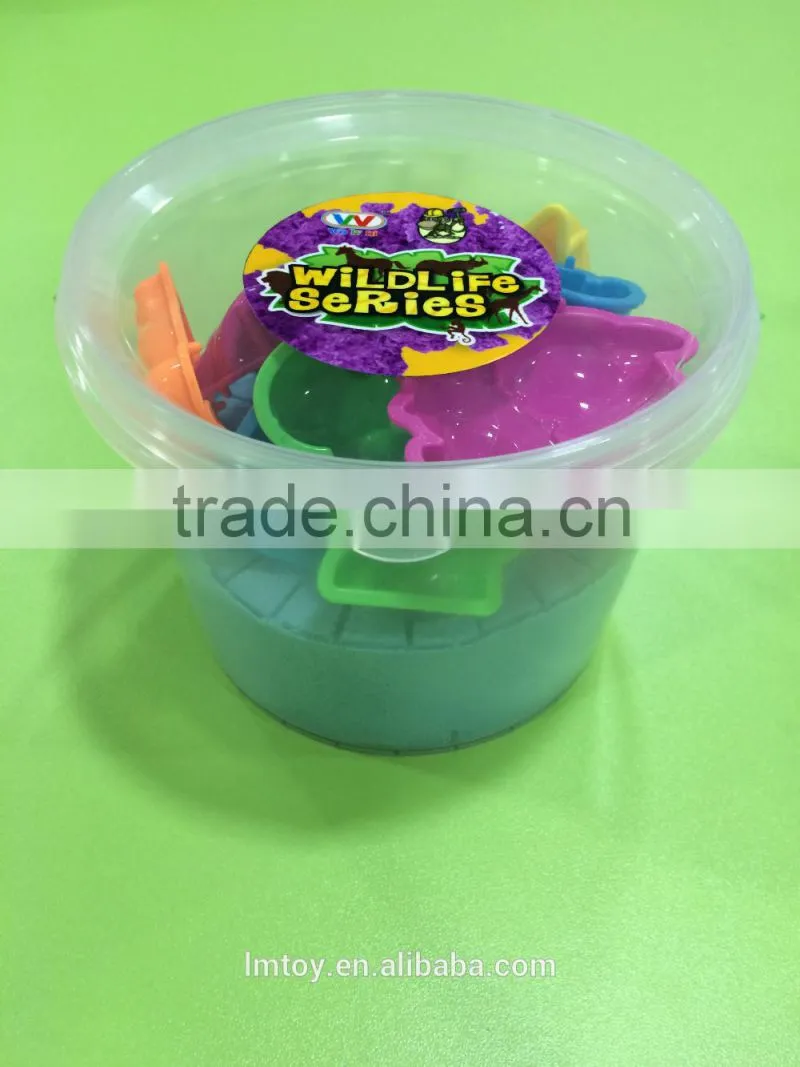 Kid play dynamic sand ,many colorful Martian moving sand in Bucket packing