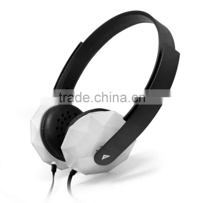 The Unique design for 2015 high quality stereo headphone